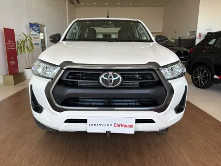 TOYOTA HILUX 2.8 D-4D TURBO DIESEL CD POWER PACK 4X4 AUTOMATICO