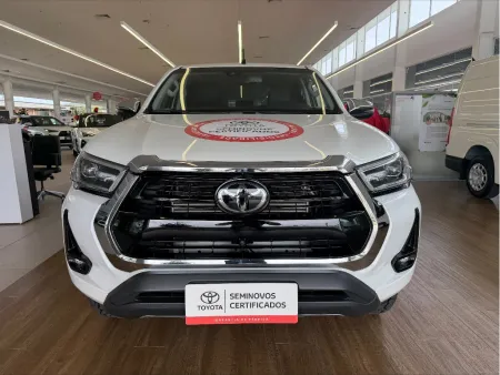 TOYOTA HILUX 2.8 D-4D TURBO DIESEL CD SRX 4X4 AUTOMÁTICO