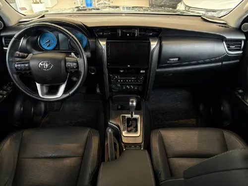 TOYOTA HILUX SW4 2024 - foto 8