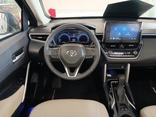 TOYOTA Corolla Cross 2025 - foto 10