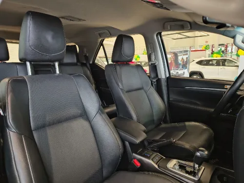 TOYOTA HILUX SW4 2024 - foto 8