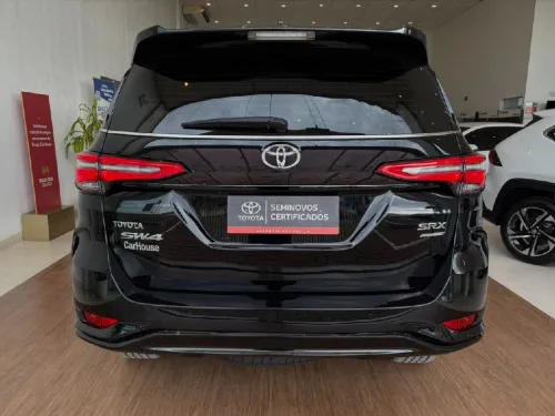 TOYOTA HILUX SW4 2024 - foto 5