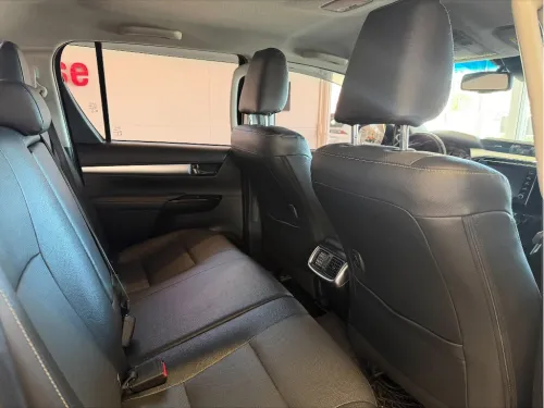 TOYOTA HILUX 2023 - foto 9