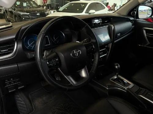 TOYOTA HILUX SW4 2024 - foto 7